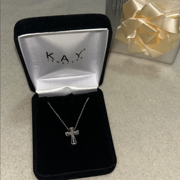 NWT Kay Jewelry Cross Necklace - Picture 2 of 4